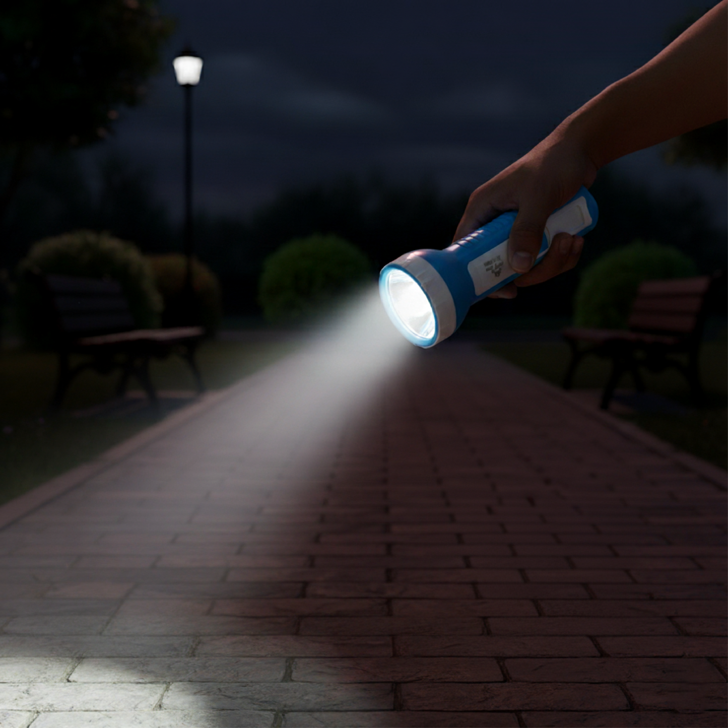 Linterna de mano.Modelo:HL-LAM803