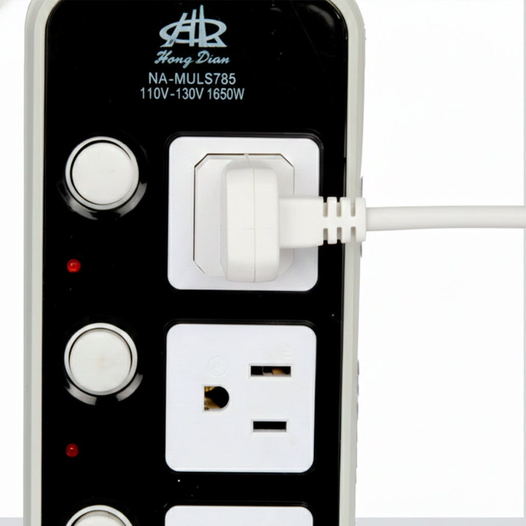 Multicontacto de color negro/blanco. Modelo: HL-MUL5783