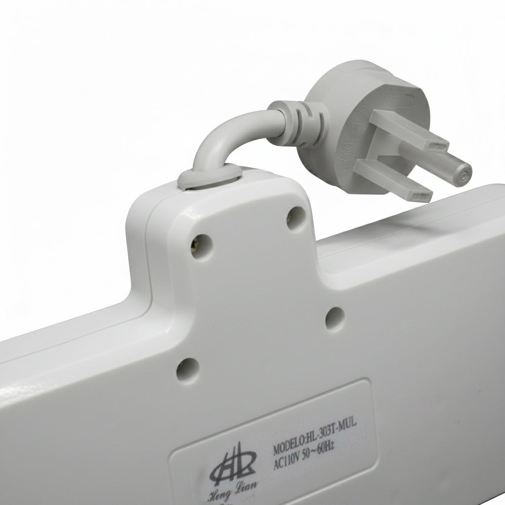 "Multicontacto 4 enchufes. Modelo: HL-303T-MUL"
